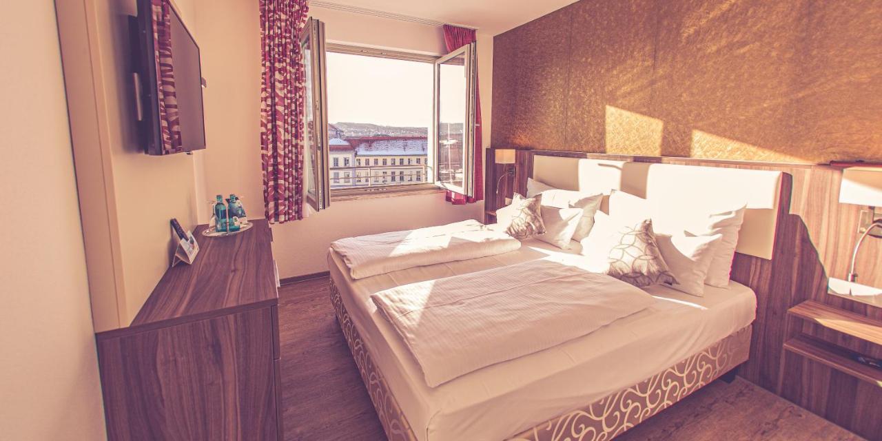 Hürner Hotel 2*